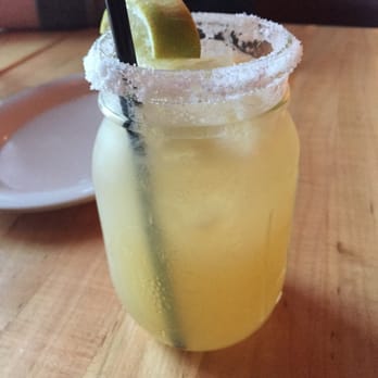 Bakersfield Short North - Margarita - Bars Near Me - Columbus, Ohio Bakersfield Short North - Margarita - Bars Near Me - Columbus, Ohio
