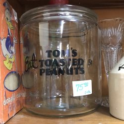 Sweet William Antique Mall - Cool!
