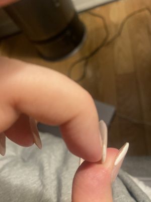 Nails on 1st by null