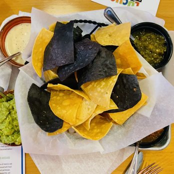 Lucha Cantina - Guac and Queso - Tacos Near Me - Rockford, Illinois