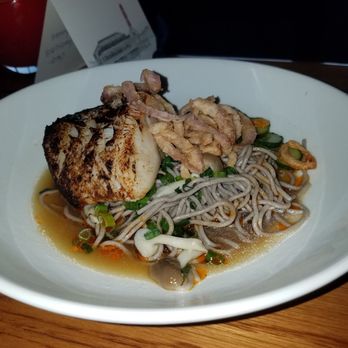 Ray's Boathouse - Sake sablefish - New American Near Me - Seattle, Washington