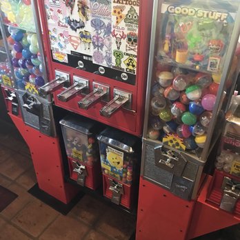 Del's Pizza - Some of their various vending machines! - Pizza Near Me - Fair Oaks, California Del's Pizza - Some of their various vending machines! - Pizza Near Me - Fair Oaks, California