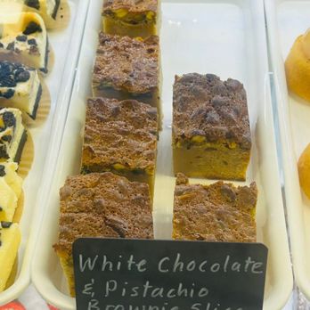 FLUFFL Bakery & Cafe - Coffee & Tea Near Me - Fairfield, California FLUFFL Bakery & Cafe - Coffee & Tea Near Me - Fairfield, California
