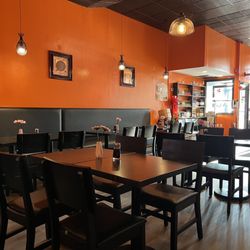 Emperor Asian Cuisine - Seating area