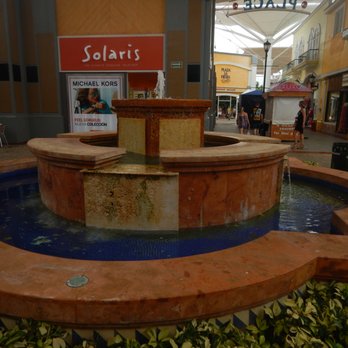 La Isla - Shopping Centers Near Me - Cancún, ROO