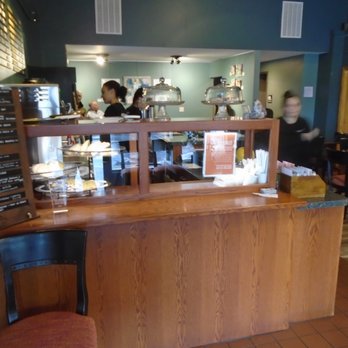 Jules' Bistro - View looking in from the front entryway. - New American Near Me - St. Cloud, Minnesota