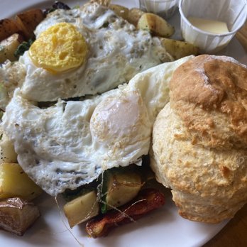 Nye Beach Cafe - Potato - Cafes Near Me - Newport, Oregon Nye Beach Cafe - Potato - Cafes Near Me - Newport, Oregon