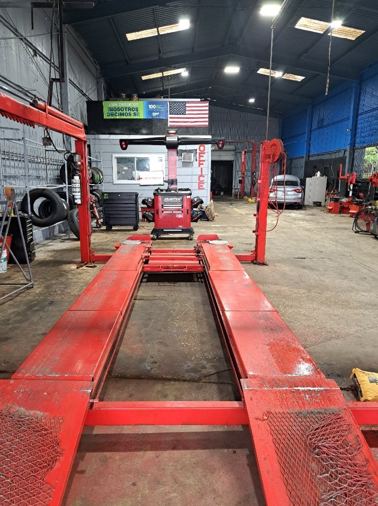 Hernandez Tire & Muffler