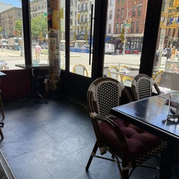 La Sirène-UWS - Interior ..small but quaint - French Near Me - New York, New York
