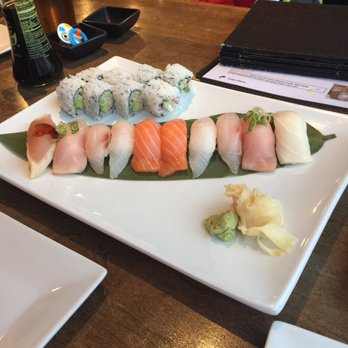 Sushi Cruise - $27 big plate of sushi. Comes with 10 sushi and 8 small sushi rolls - Sushi Bars Near Me - Edgewater, New Jersey Sushi Cruise - $27 big plate of sushi. Comes with 10 sushi and 8 small sushi rolls - Sushi Bars Near Me - Edgewater, New Jersey
