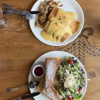 La Provence - Cedar Hills Crossing - Monte Cristo and savory crepes off - Breakfast & Brunch Near Me - Beaverton, Oregon