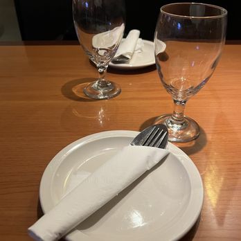 The Elephant - Geneva - table set up - Thai Near Me - Geneva, New York