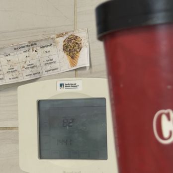 Cold Stone Creamery - 82 degrees inside the building!!! - Ice Cream & Frozen Yogurt Near Me - Sunnyvale, California Cold Stone Creamery - 82 degrees inside the building!!! - Ice Cream & Frozen Yogurt Near Me - Sunnyvale, California