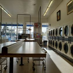 Quality Laundry - Dryers and front entrance
