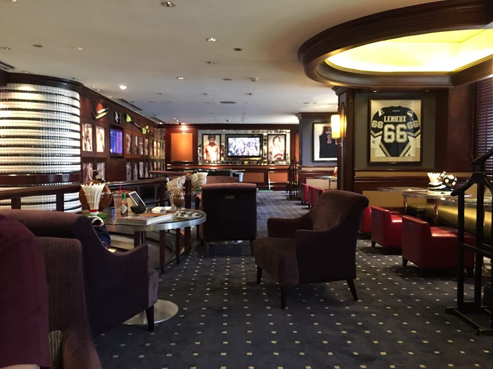 SNAPS SPORTS BAR Updated September 2024 Sofitel Philippine Plaza