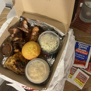 Famous Dave's Bar-B-Que - Southside Rib Tips, Country Roasted Chicken, Corn Bread Muffin, Extra Rich & Sassy BBQ Sauce Packet, Extra Devil Spit BBQ Sauce Packet - Barbeque Near Me - Alexandria, Virginia