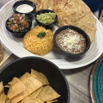 Guanatos Grub - Mexican Near Me - Houston, Texas Guanatos Grub - Mexican Near Me - Houston, Texas