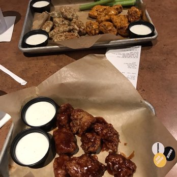 Buffalo Wild Wings - American Near Me - Huber Heights, Ohio