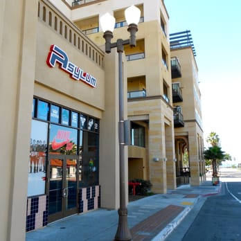 Asylum Skate - early 2012 shot of asylum skate shop in downtown oceanside, one block from the oceanside pier - Skate Shops Near Me - Oceanside, California Asylum Skate - early 2012 shot of asylum skate shop in downtown oceanside, one block from the oceanside pier - Skate Shops Near Me - Oceanside, California