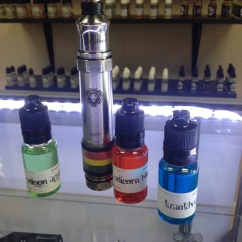Vapor District - My mod and some juice I jus got from VD - Vape Shops Near Me - Placentia, California