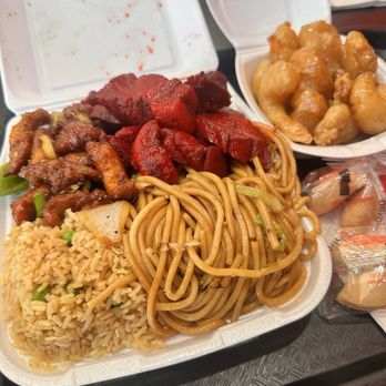 Happy Dragon - Spicy chicken, bbq pork, and coconut shrimp - Chinese Near Me - Bakersfield, California