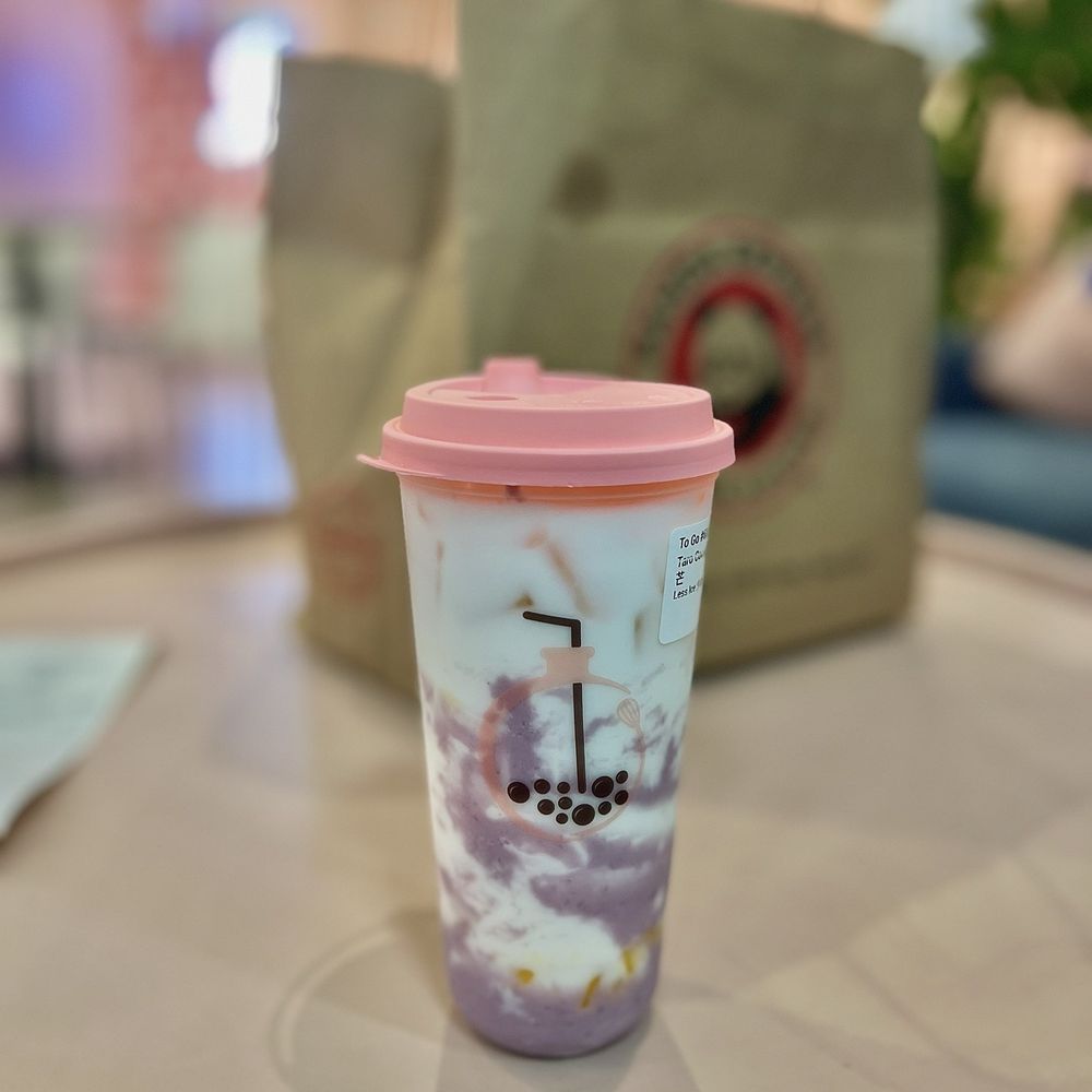 Taro Coconut Latte w/ Mango