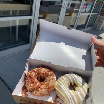 Duck Donuts - Maple bacon, banana fluffernutter - Donuts Near Me - Latham, New York Duck Donuts - Maple bacon, banana fluffernutter - Donuts Near Me - Latham, New York