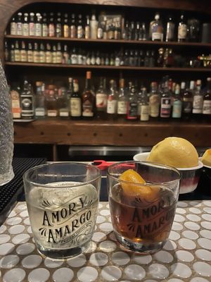 Amor y Amargo by null