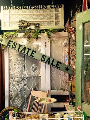 LaSalle Shoppes by null