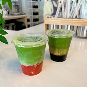 Matcha Thomas - Strawberry matcha no boba and brown sugar matcha with boba - Bubble Tea Near Me - Beacon, New York