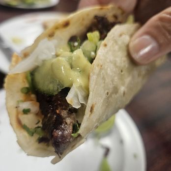Taqueria El Trompo - Carne asada taco on flour with guac sauce - Mexican Near Me - Phoenix, Arizona