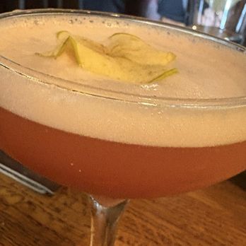 Forgotten Tonic - Velvet slippers - Wine Bars Near Me - Saint Augustine, Florida
