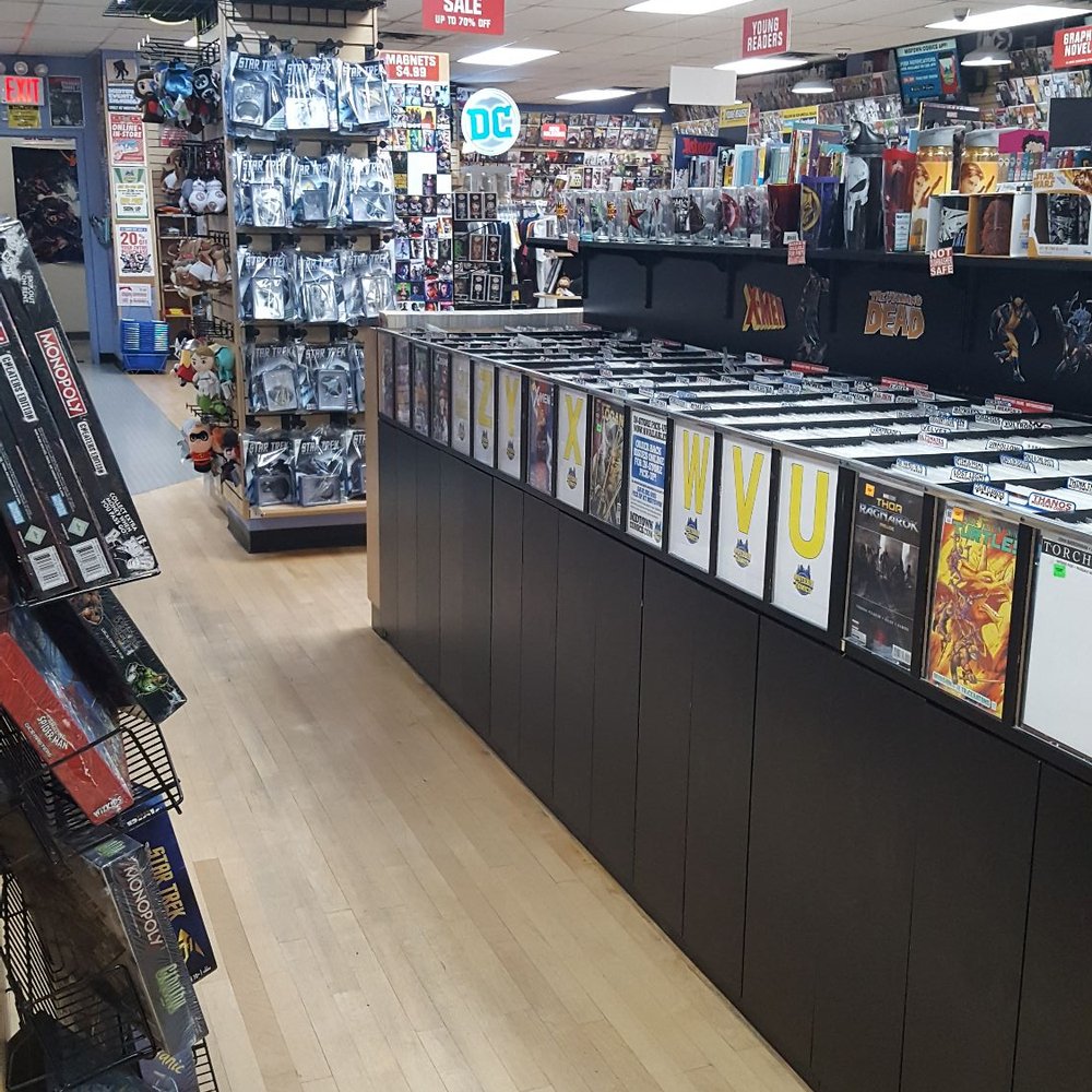 Midtown Comics Grand Central - Amazing selection - Comic Books Near Me - New York, New York