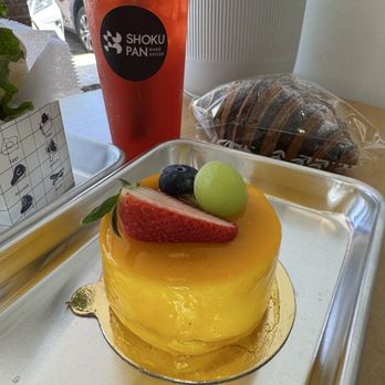 Shokupan Bakehouse - Bakeries Near Me - Orlando, Florida