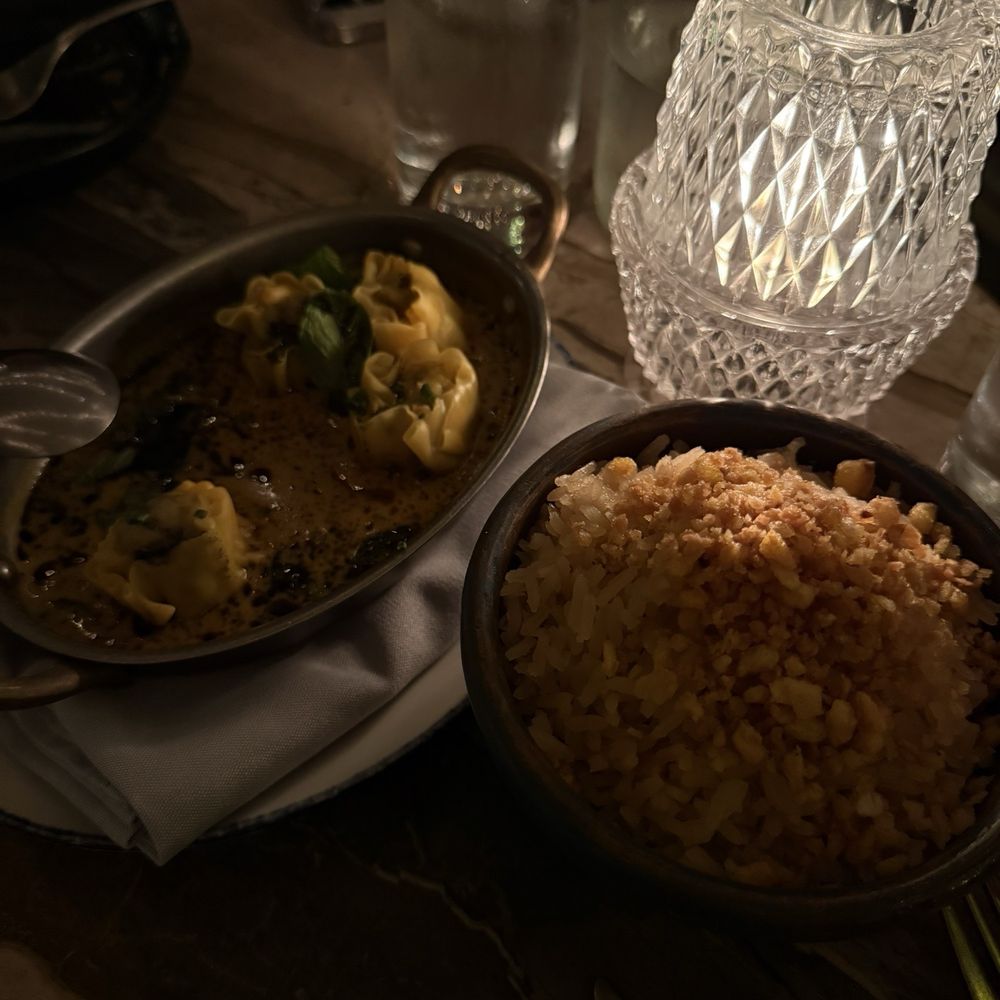 Si! Mon - Afro-Caribbean Shrimp Dumplings - Latin American Near Me - Los Angeles, California