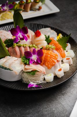 ZZan Sushi & Soju by null