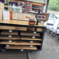 FedEx Office Print & Ship Center