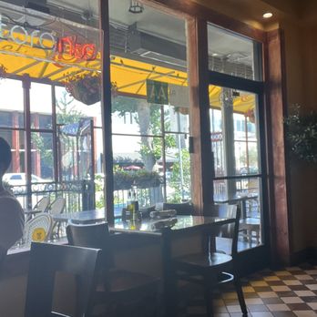 Trattoria del Sole - Inside - Beer, Wine & Spirits Near Me - Sherman Oaks, California Trattoria del Sole - Inside - Beer, Wine & Spirits Near Me - Sherman Oaks, California
