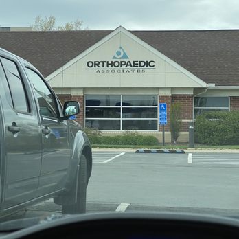 Orthopaedic Associates - Sports Medicine Near Me - Avon, Ohio Orthopaedic Associates - Sports Medicine Near Me - Avon, Ohio