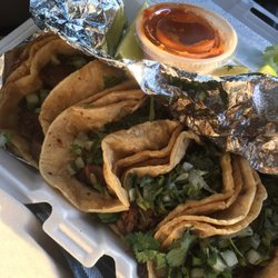 Don Miguel Tienda Mexicana & Carniceria - ¡Tacos de Cabeza y Lengua!