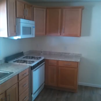 Brian Connolly - Counter tops - Handyman Near Me