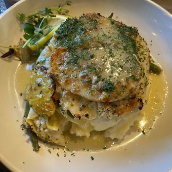 Water View Grill - Baked Haddock and mash potatoes and green beans - Seafood Near Me - Portsmouth, New Hampshire Water View Grill - Baked Haddock and mash potatoes and green beans - Seafood Near Me - Portsmouth, New Hampshire