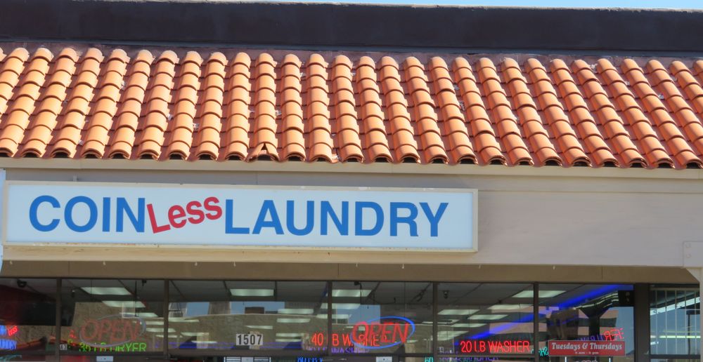 COIN LESS LAUNDRY Updated September 2024 154 Photos & 21 Reviews 1507 W St Mary's Rd