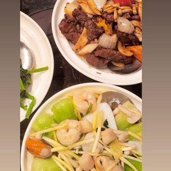 Dragon Beaux - Seafood HongKong style fried noodles - Dim Sum Near Me - San Francisco, California
