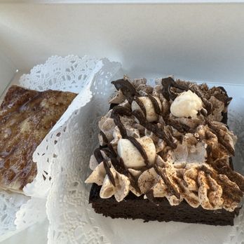 Reverie Bakeshop - Sopapilla Bars - Desserts Near Me - Richardson, Texas Reverie Bakeshop - Sopapilla Bars - Desserts Near Me - Richardson, Texas