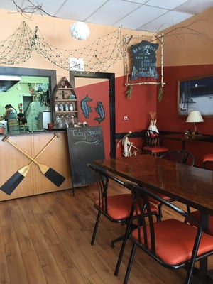 Tea N Bannock by null