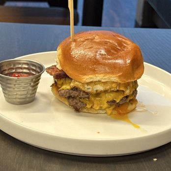 Simple EJ's Kitchen & Tap - Smash burger EJ's style - New American Near Me - St. Charles, Illinois Simple EJ's Kitchen & Tap - Smash burger EJ's style - New American Near Me - St. Charles, Illinois