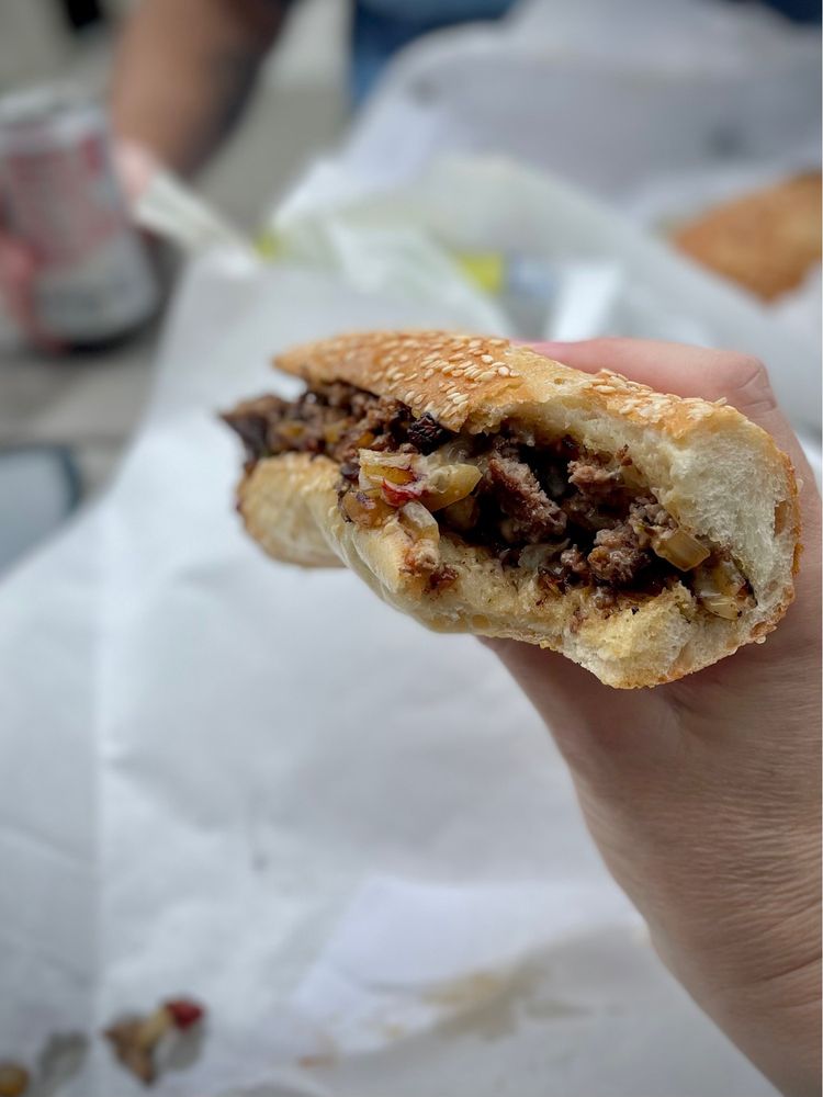 IDEAL’S SANDWICH AND GROCERIES Updated October 2024 127 Photos