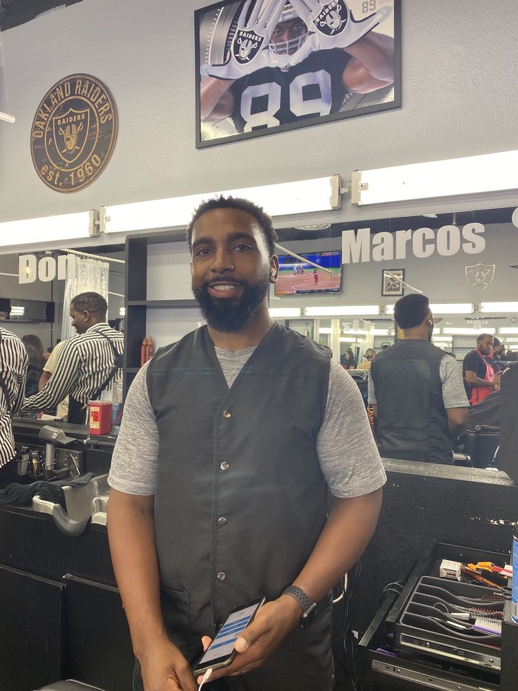 MASTERPIECE RAIDERS Updated July 2024 55 Photos & 25 Reviews 2300 N Rainbow