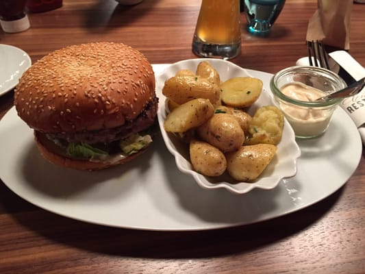 CLINTON’s Restaurant by null